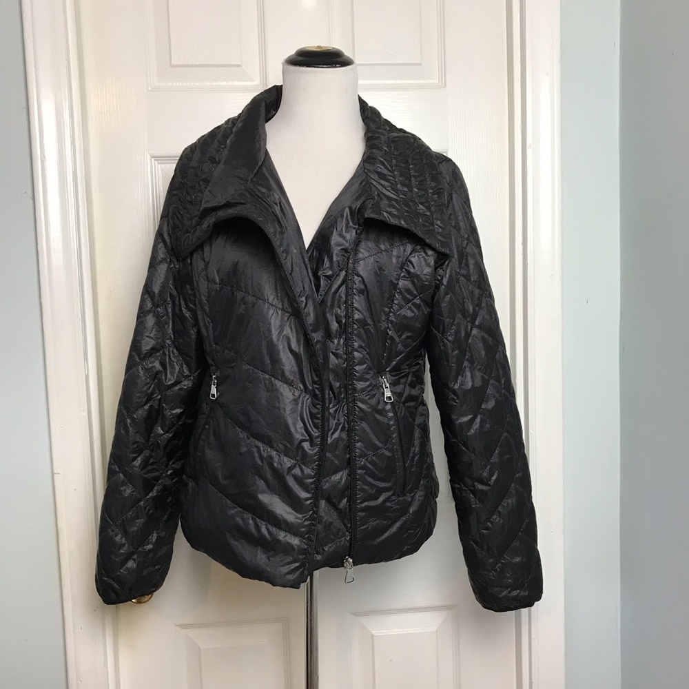 Madden Girl Puffer Jacket. Size L - Picture 8 of 8